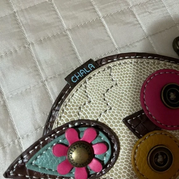 Owl key chain. Zippered on back. Like new - Picture 3 of 3